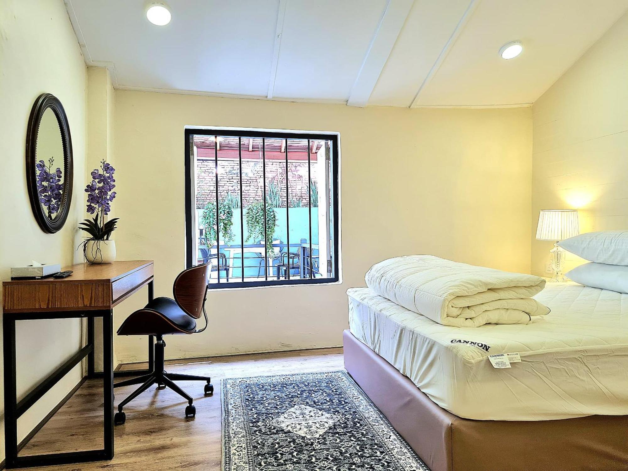 Stewart Hotel At 67 By Evr - Newly Renovated 2024 Джордж Таун Екстериор снимка